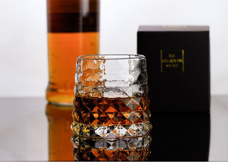Japanese whiskey glass "Kagayaki"