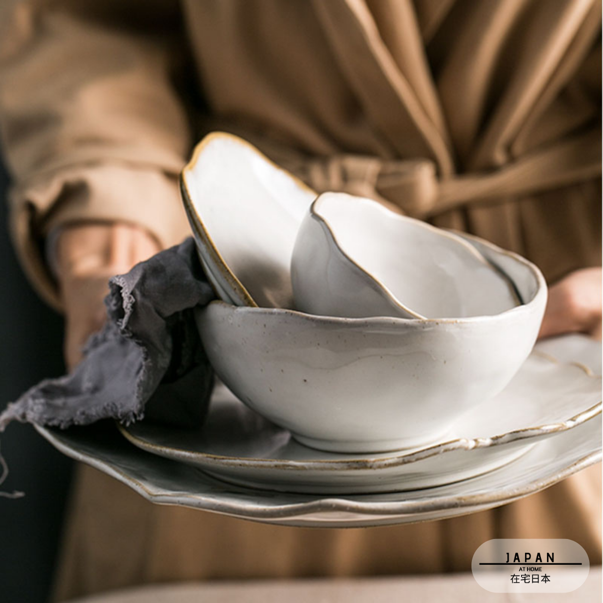 Original Japanese tableware "Kōka-teki"