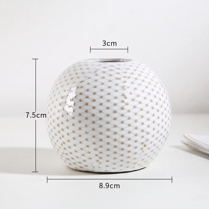 Handmade ceramic vase "Shizuka"