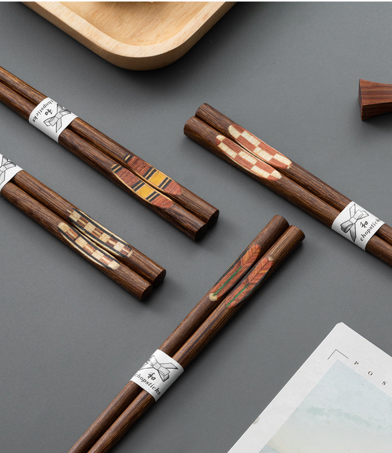 Set of solid wooden Japanese chopsticks "Nagomi"