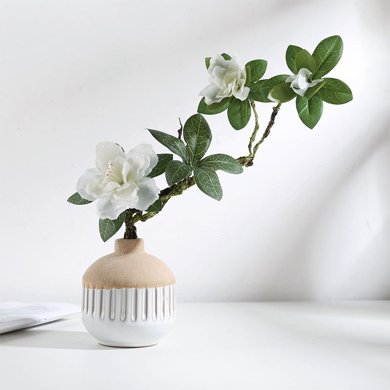 Handmade ceramic vase "Shizuka"