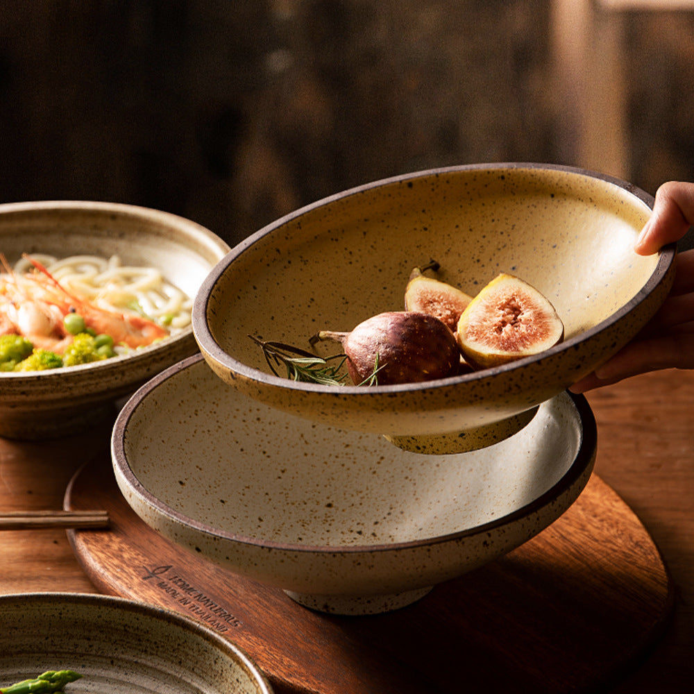 Japanese ceramic plate "Yugoro"