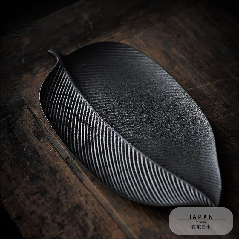 Modern Japanese tea tray "Leaf pattern"