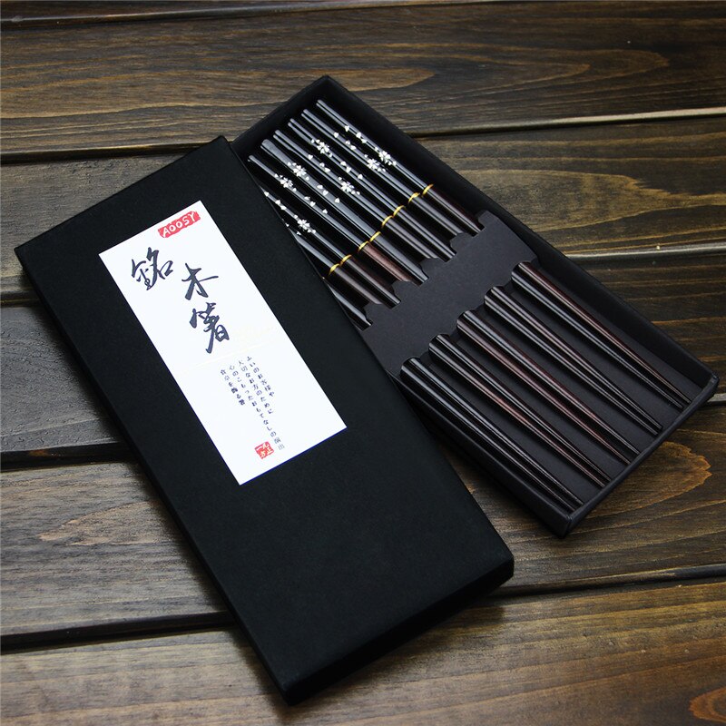 “Kyōto” lacquered wooden chopstick box