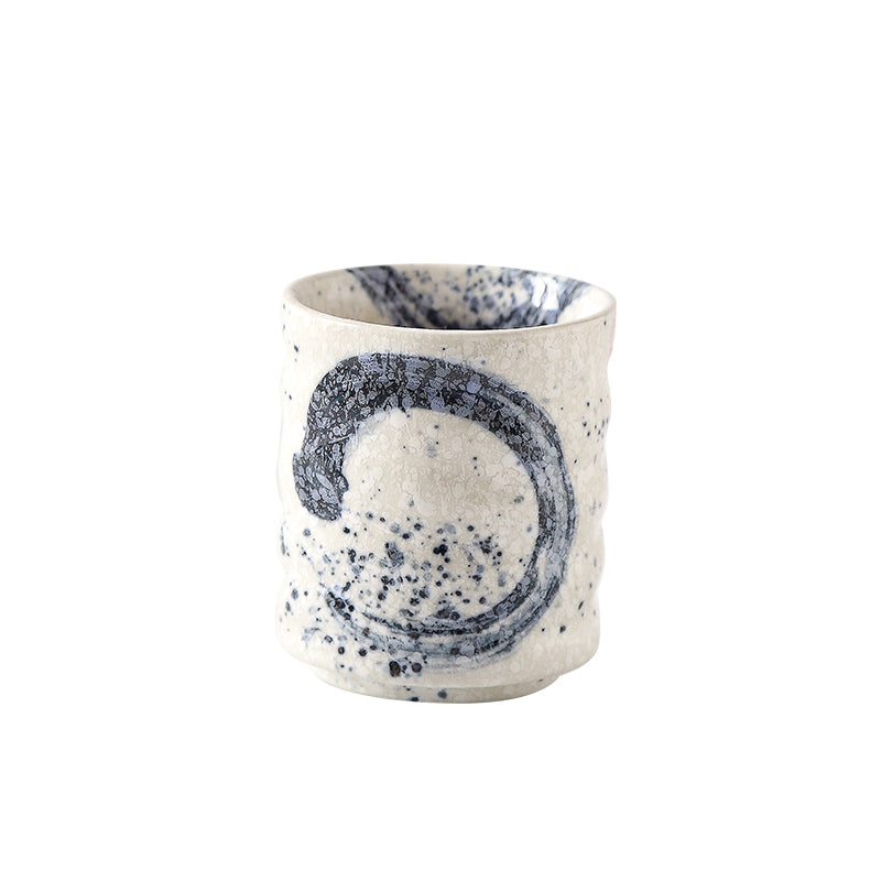 Japanese hand-drawn ceramic mug "Tsukuda"
