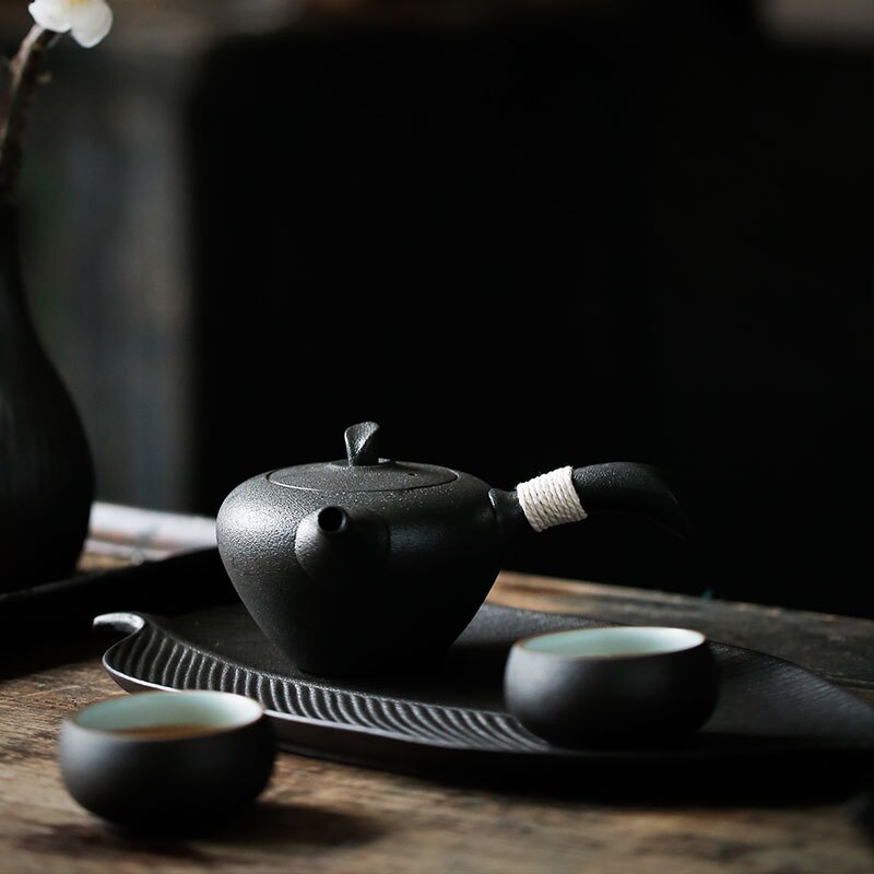 Modern Japanese tea tray "Leaf pattern"
