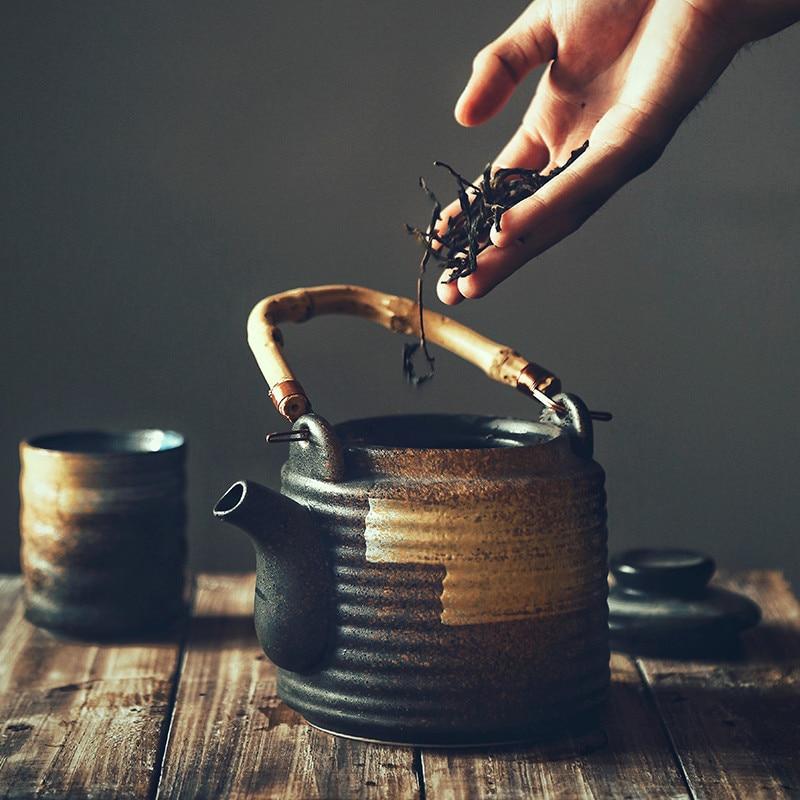 Japanese ceramic teapot "Fujimori"