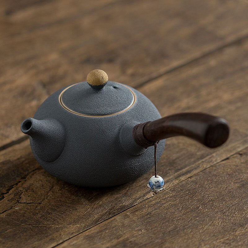 “Kiya” Japanese Ceramic Teapot