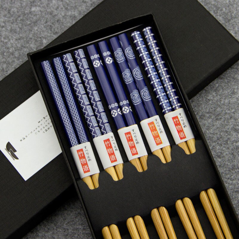 “Kyōto” lacquered wooden chopstick box