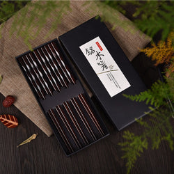 Wooden chopsticks box