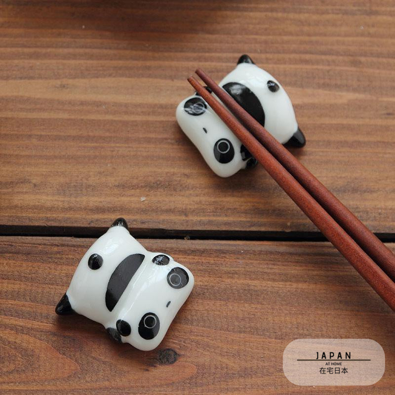 Panda chopstick rest