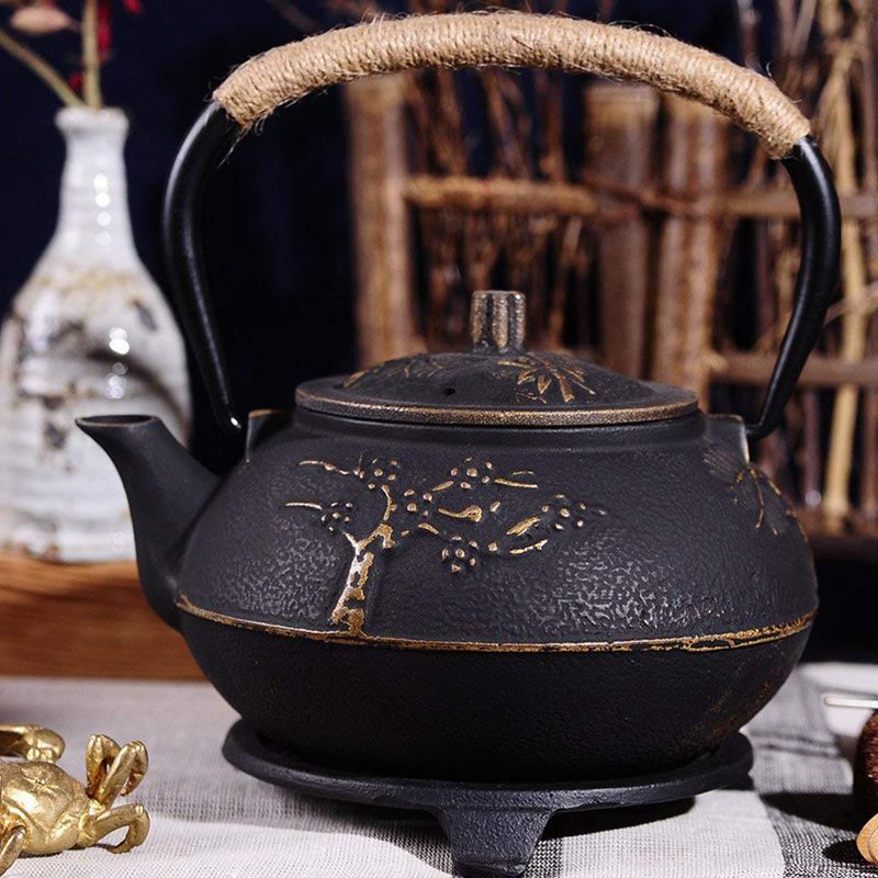 "Amisaki" Japanese iron teapot