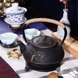"Amisaki" Japanese iron teapot