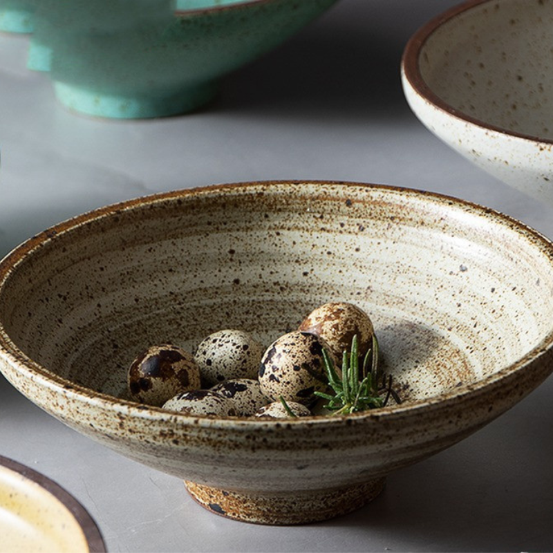 Japanese ceramic plate "Yugoro"