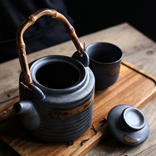 "Miyashita" traditional Japanese tea set