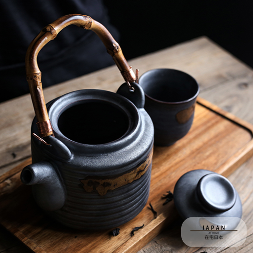 "Miyashita" traditional Japanese tea set