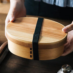 Japanese wooden bento box « Ssekien »